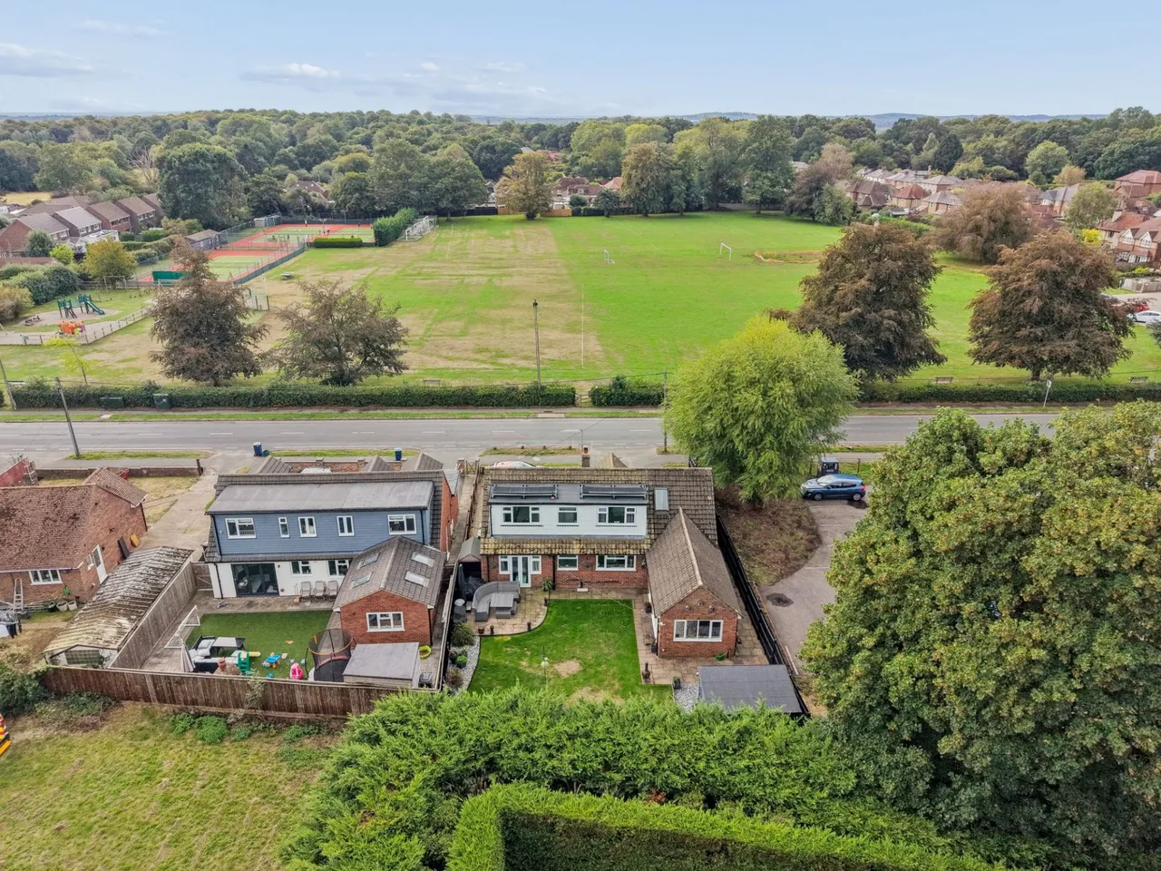 Main Road, Naphill, HP14, photo 25