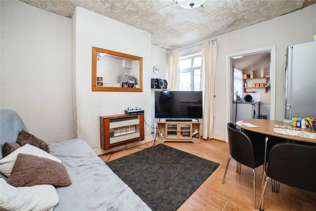 Park Street, SUTTON-IN-ASHFIELD, Nottinghamshire, NG17, photo 3