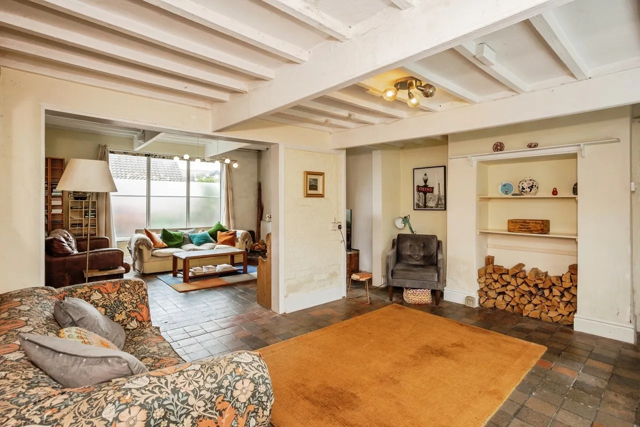 High Street, Bottesford, NG13, photo 6