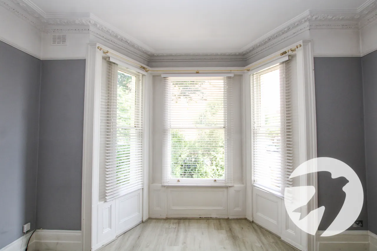 Southend Crescent, London, SE9, photo 8