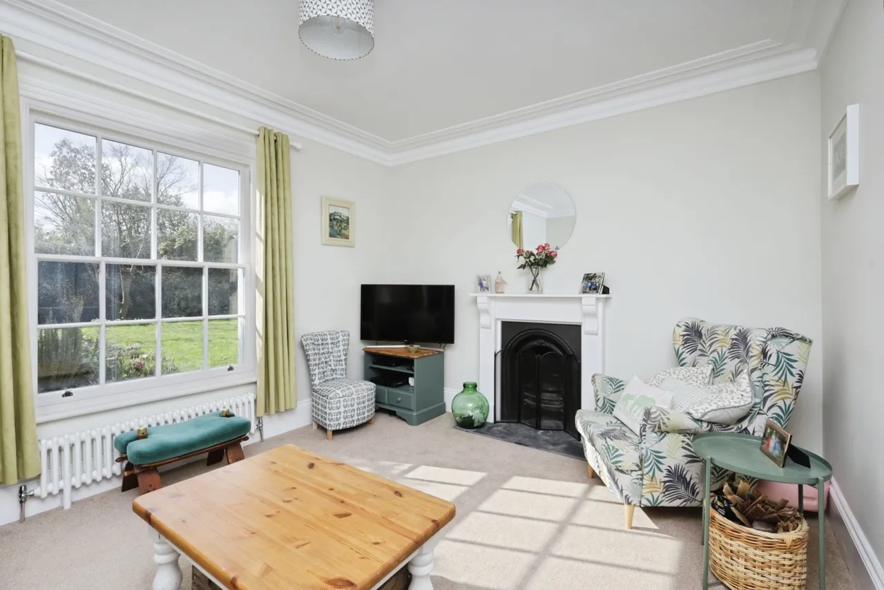 High Street, Nutley, TN22, photo 7