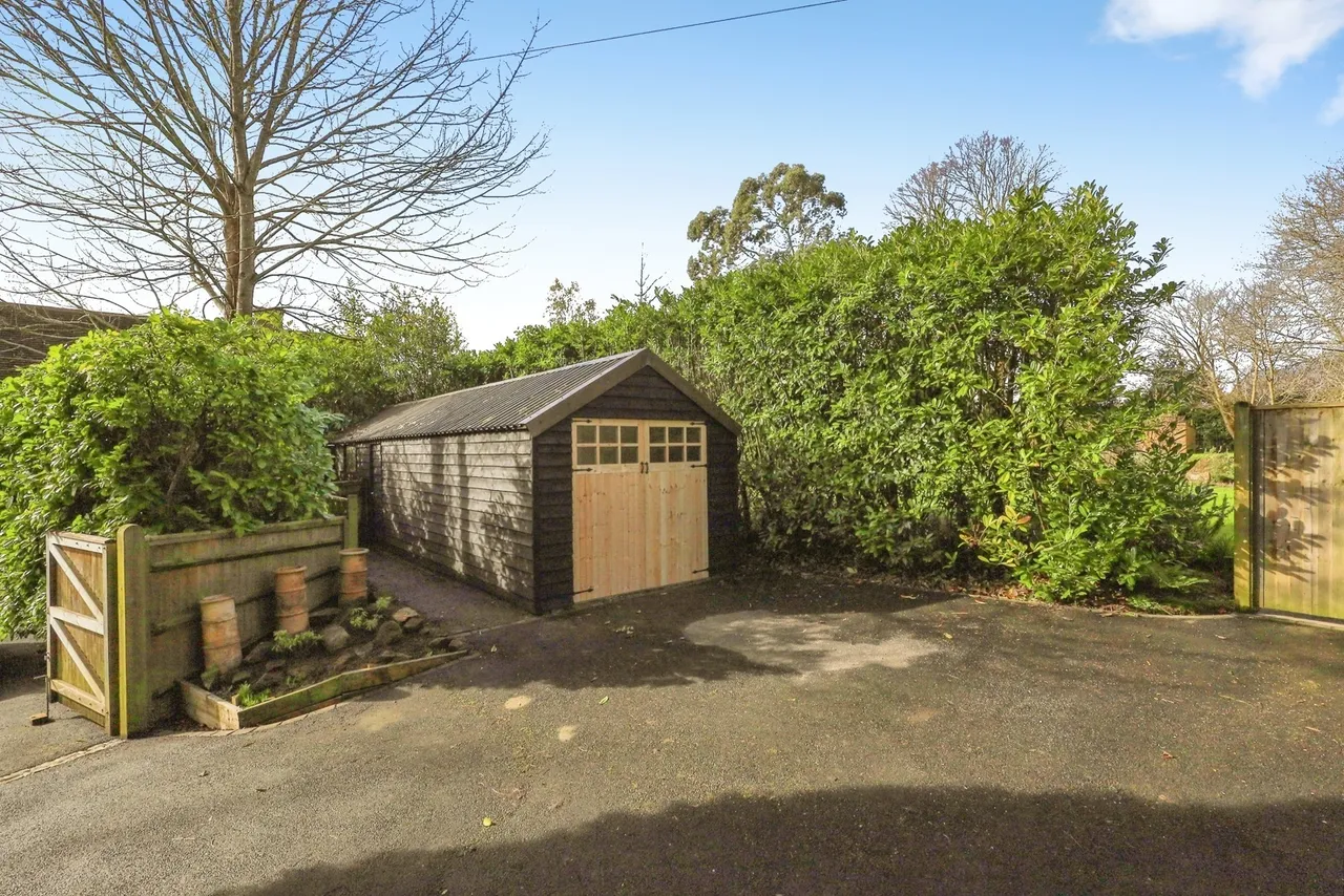 High Street, Nutley, TN22, photo 16