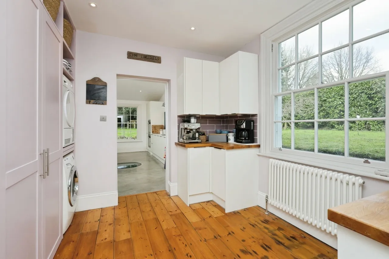 High Street, Nutley, TN22, photo 13