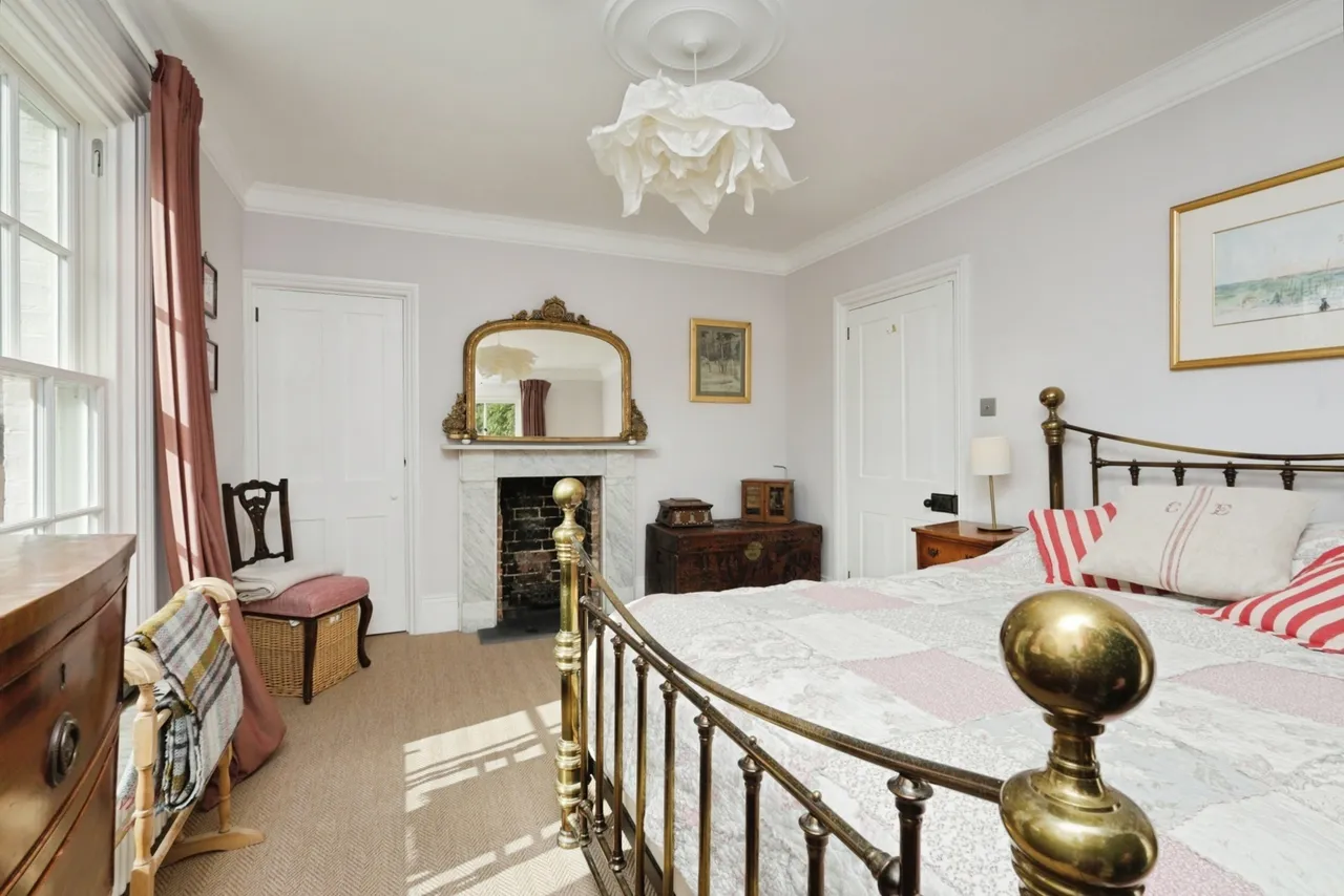 High Street, Nutley, TN22, photo 9