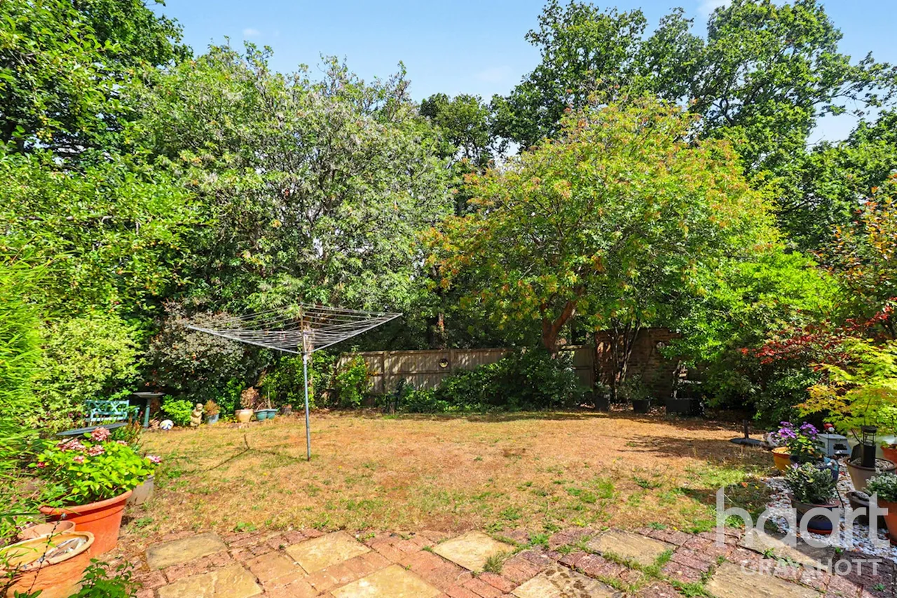 Coltsfoot Road, Lindford, GU35, photo 6