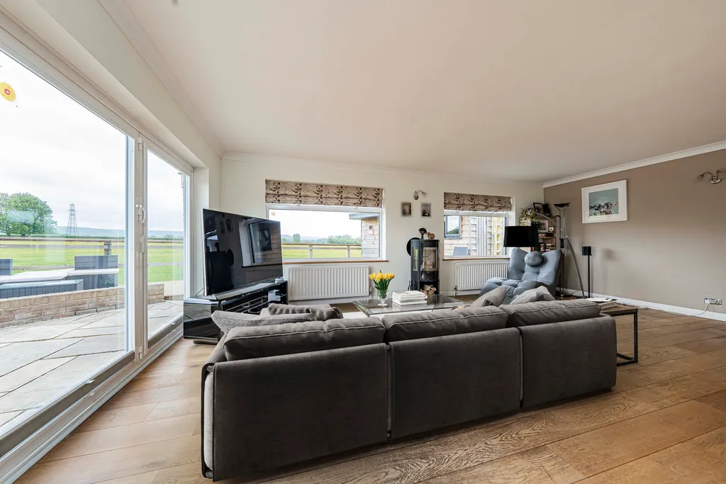 Holliers Close, Sydenham, Chinnor, photo 53