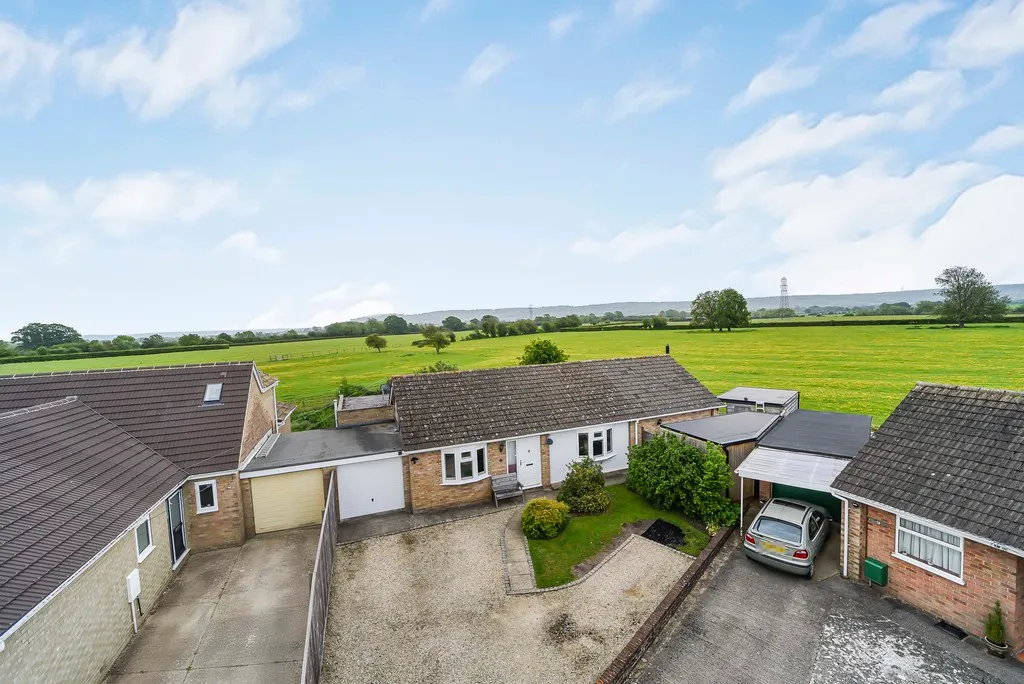 Holliers Close, Sydenham, Chinnor, photo 22