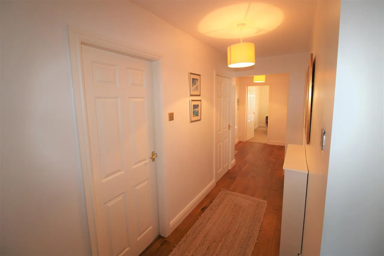Dowhills Road, Blundellsands, L23, photo 3