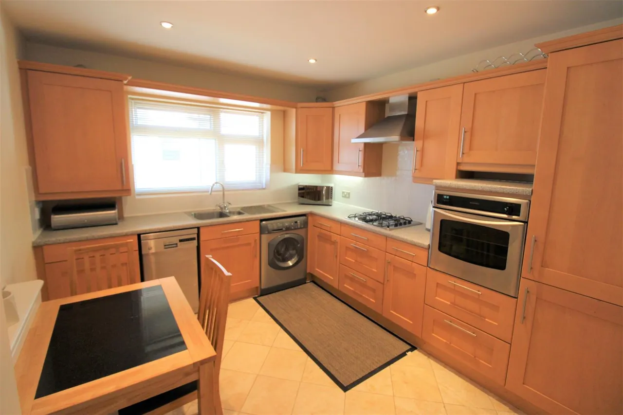 Dowhills Road, Blundellsands, L23, photo 10