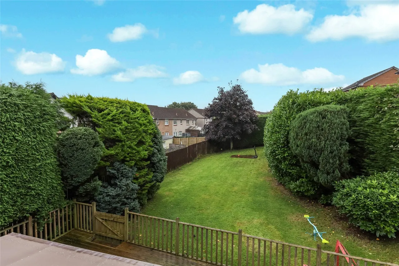 Lawers Place, Greenock, Inverclyde, PA16, photo 12