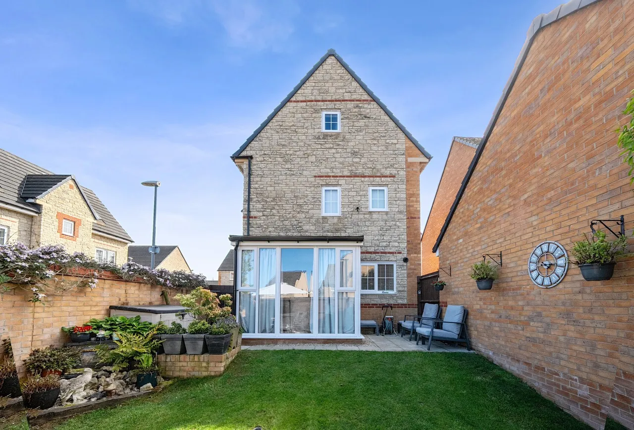 Blackdown Way, Somerset, Midsomer Norton, BA3 4GA, photo 22