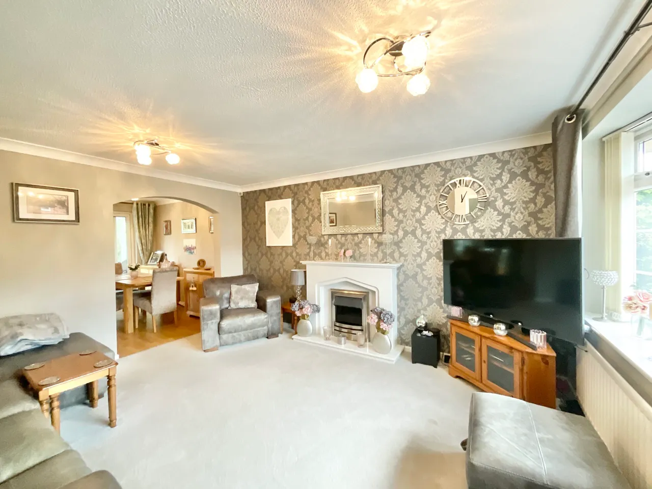 Springwell Close, Crewe, CW2, photo 2