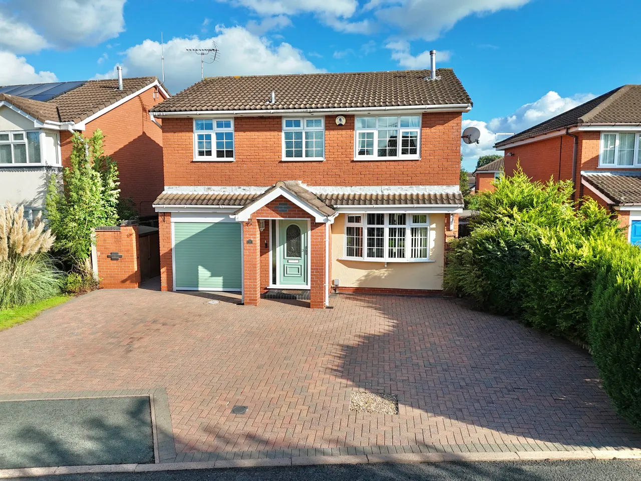4 bed house for sale, Springwell Close, Crewe, CW2