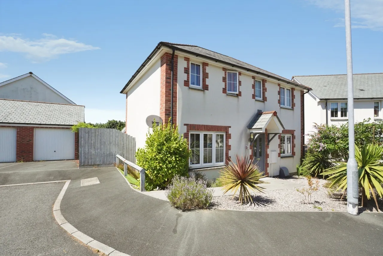 3 bed house for sale, Tom Putt Mews, Liskeard, PL14