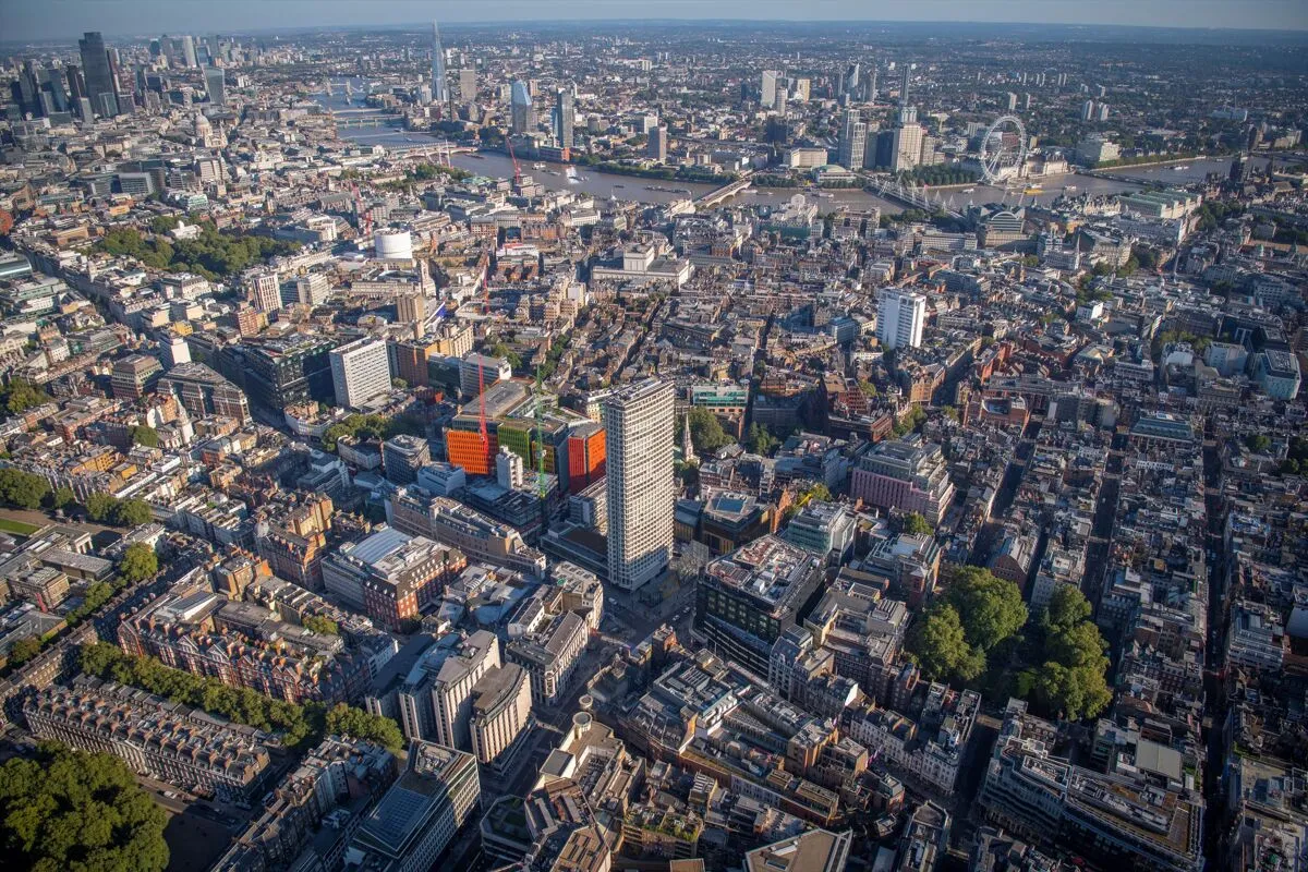 New Oxford Street, London, WC1A, photo 23