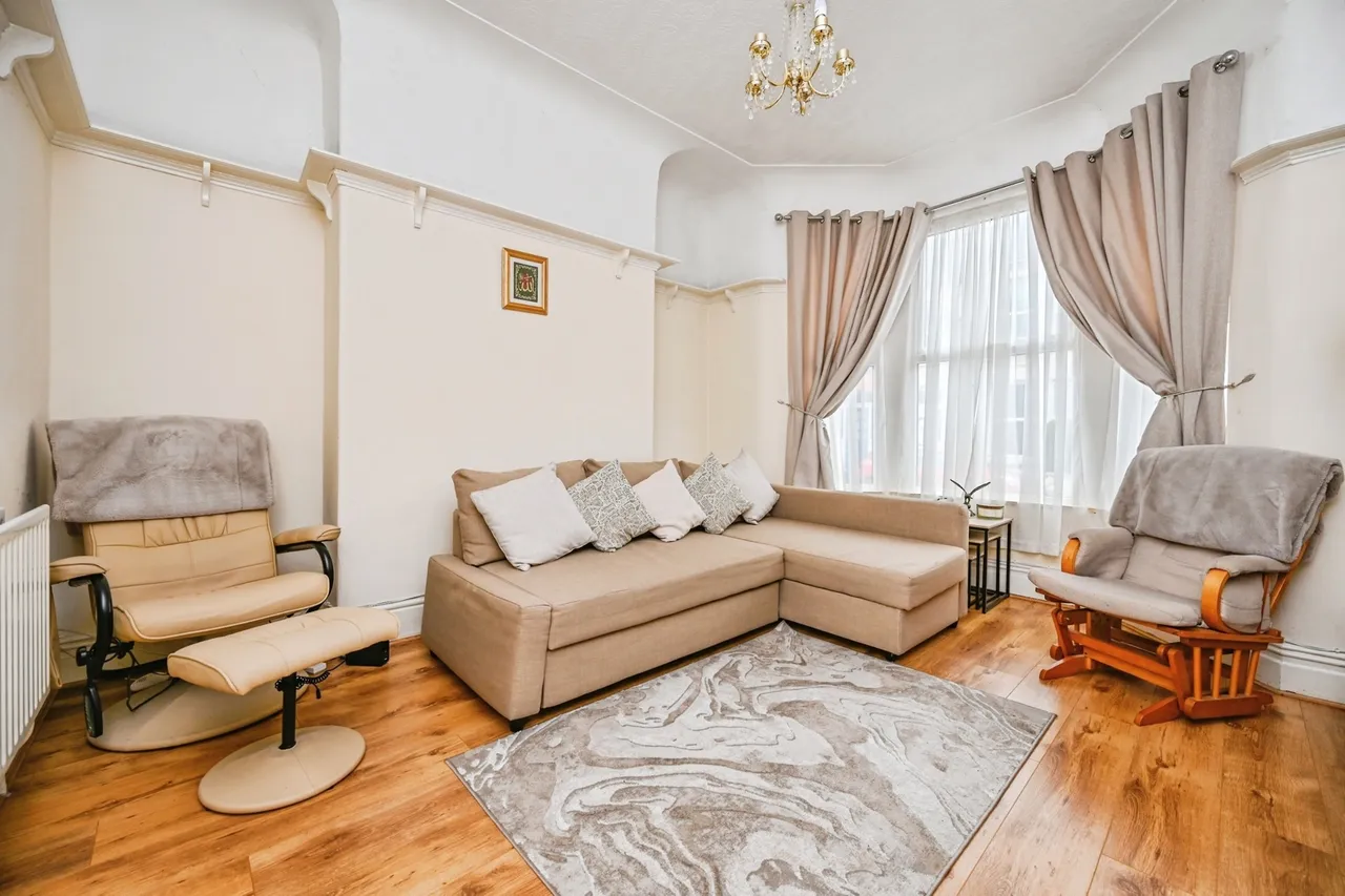 Streatham Avenue, Liverpool, L18, photo 4