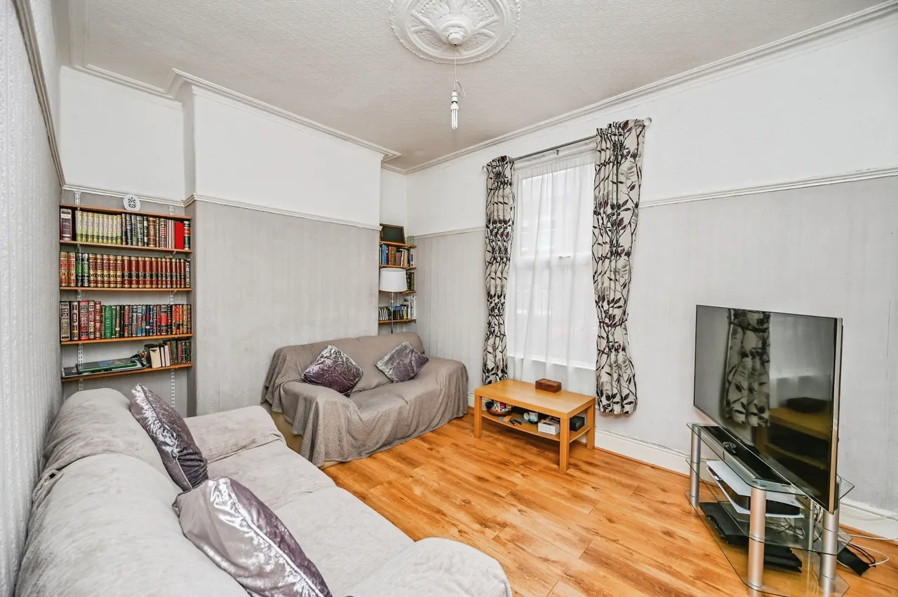 Streatham Avenue, Liverpool, L18, photo 5