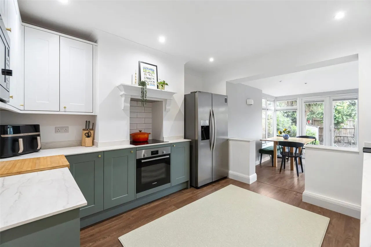 Hatherop Road, Hampton, TW12 2RH, photo 4