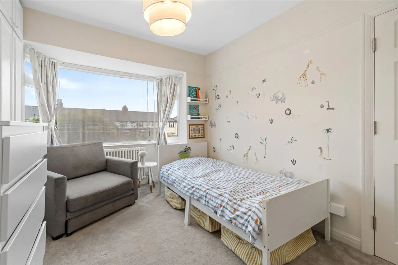 Hatherop Road, Hampton, TW12 2RH, photo 10