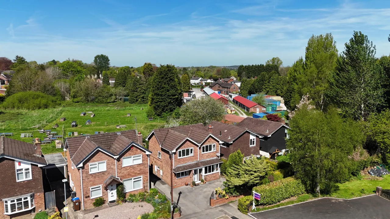 Jasmine Close, Blythe Bridge, ST11, photo 5