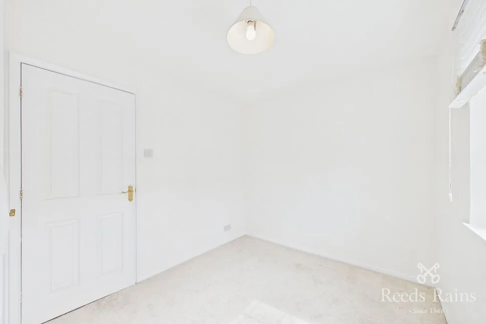 Mead Grove, Leeds, West Yorkshire, LS15, photo 10