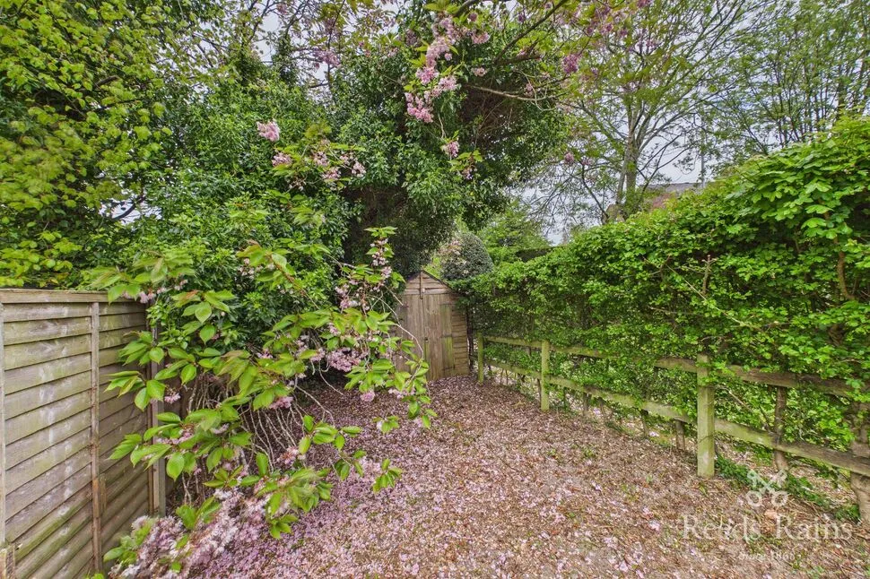 Mead Grove, Leeds, West Yorkshire, LS15, photo 12