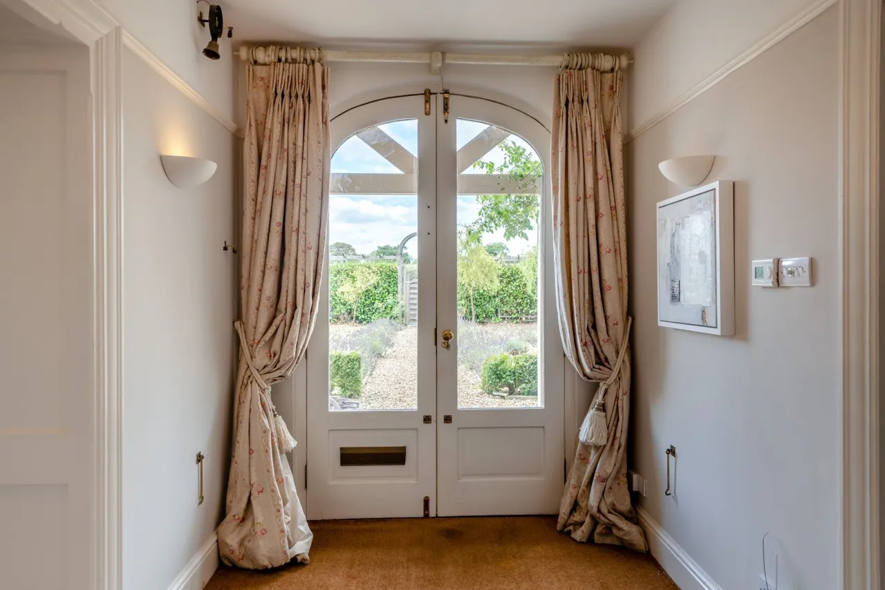 Cholmondeley Road, Wrenbury, Nantwich, Cheshire, CW5 8HJ, photo 8