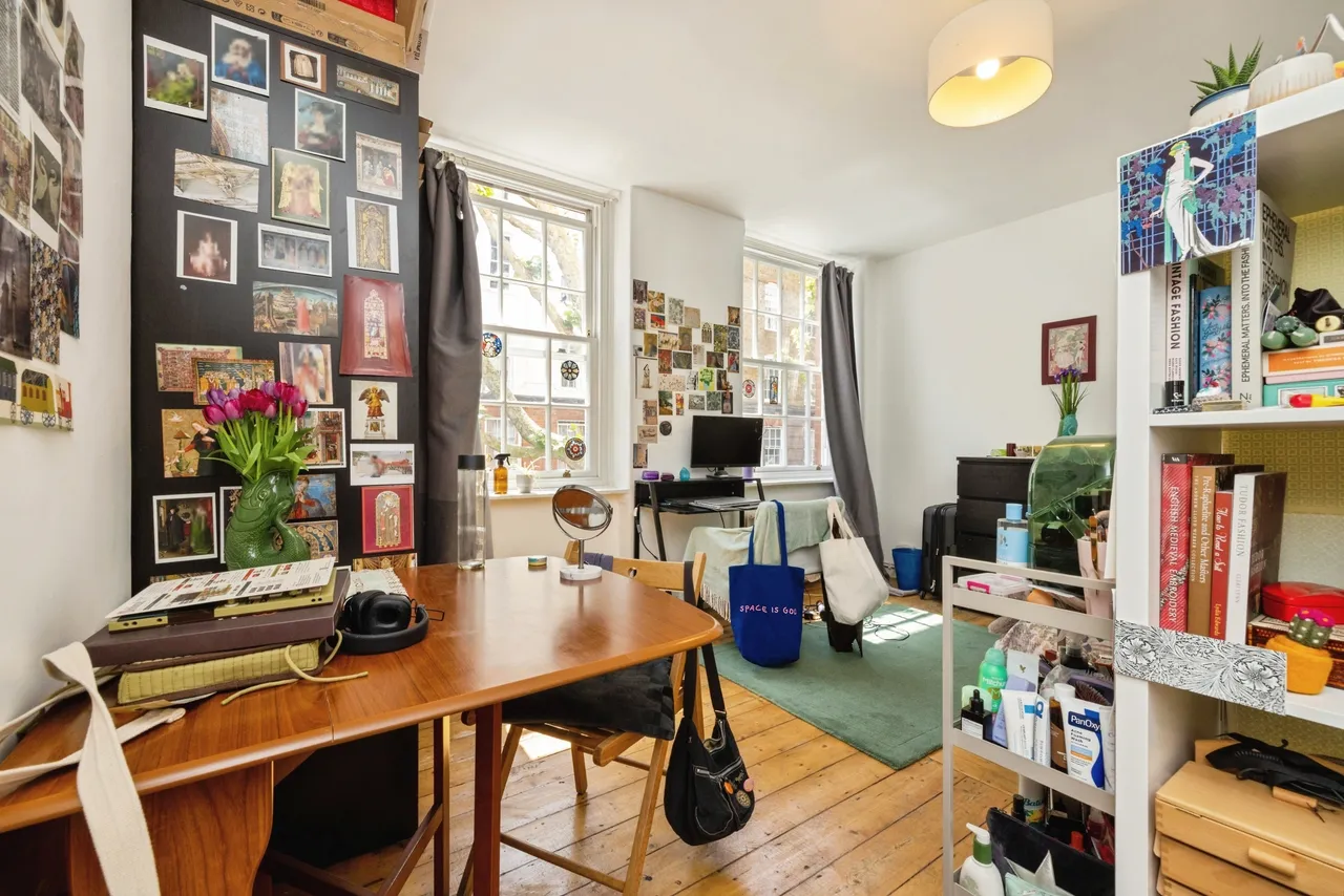 Portpool Lane, London, EC1N, photo 4