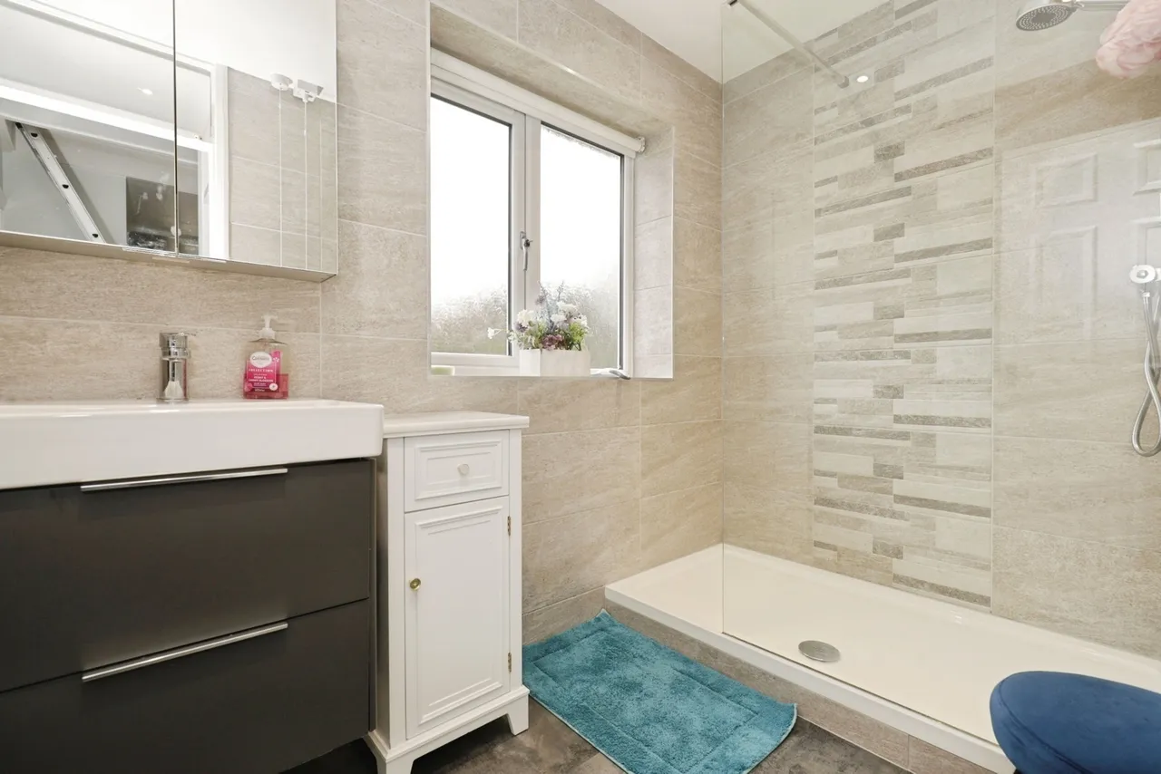 Aspin Park Road, Knaresborough, North Yorkshire, HG5, photo 14