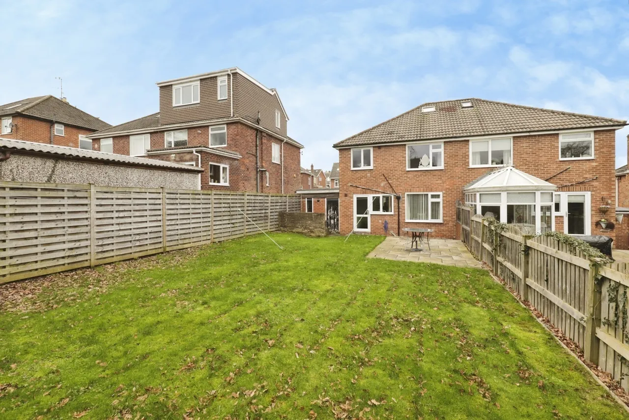 Aspin Park Road, Knaresborough, North Yorkshire, HG5, photo 16