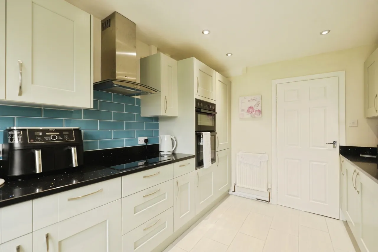 Aspin Park Road, Knaresborough, North Yorkshire, HG5, photo 5