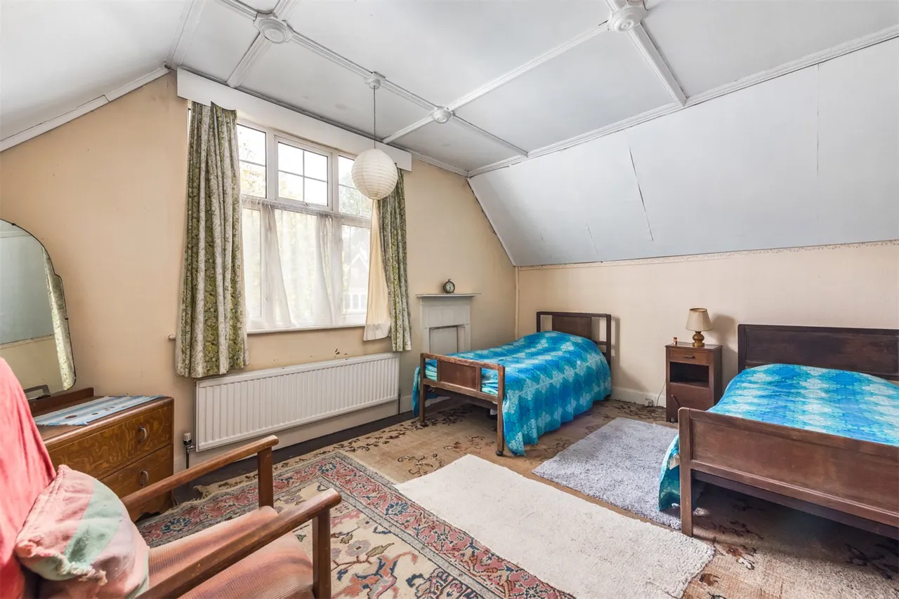 Coleford Bridge Road, Mytchett, Camberley, Surrey, GU16 6DH, photo 13