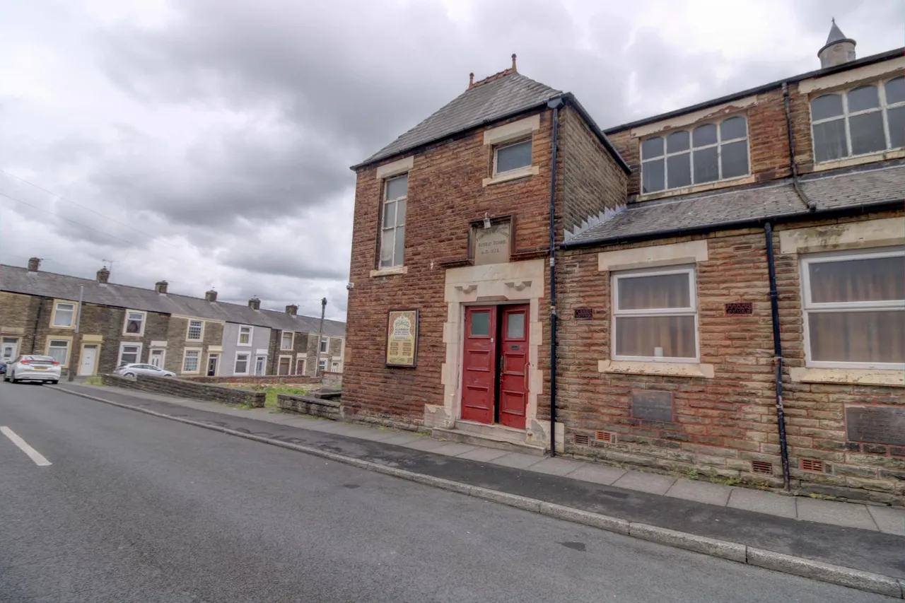 Orchard Street, Blackburn, BB6, photo 17