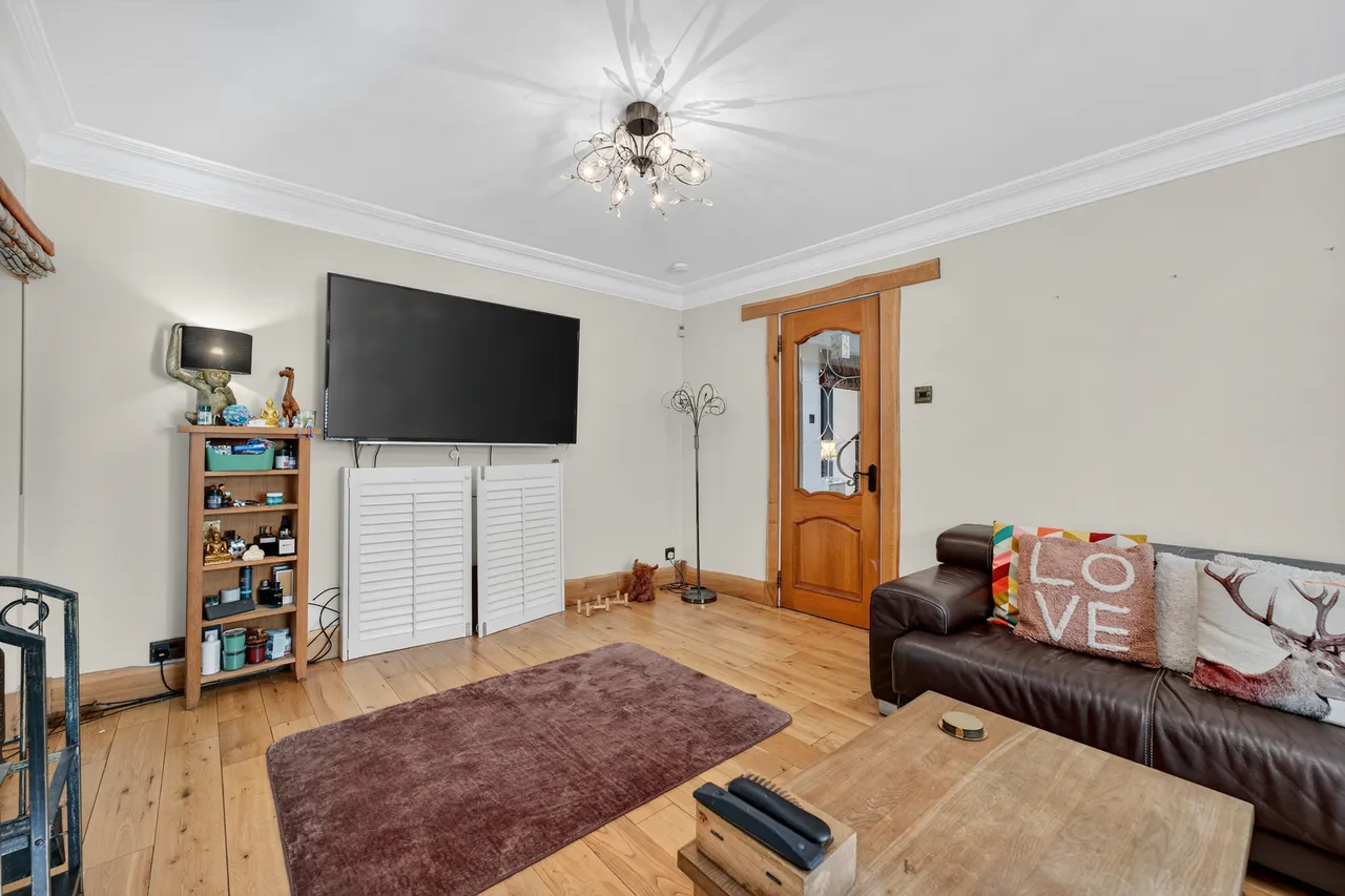 Lawthorn Bank, 8 Old Perceton, Irvine, KA11 2AE, photo 8
