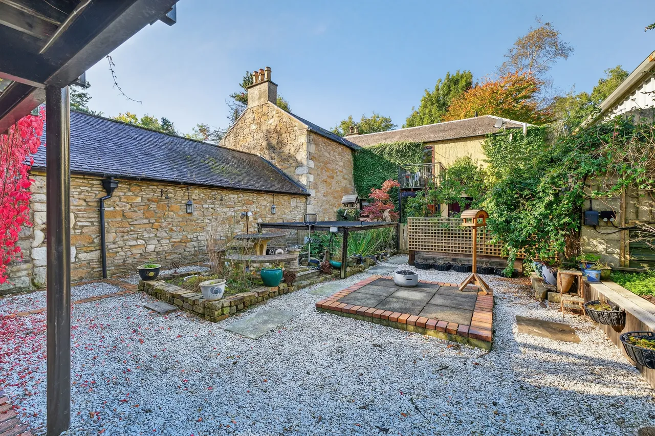 Lawthorn Bank, 8 Old Perceton, Irvine, KA11 2AE, photo 23