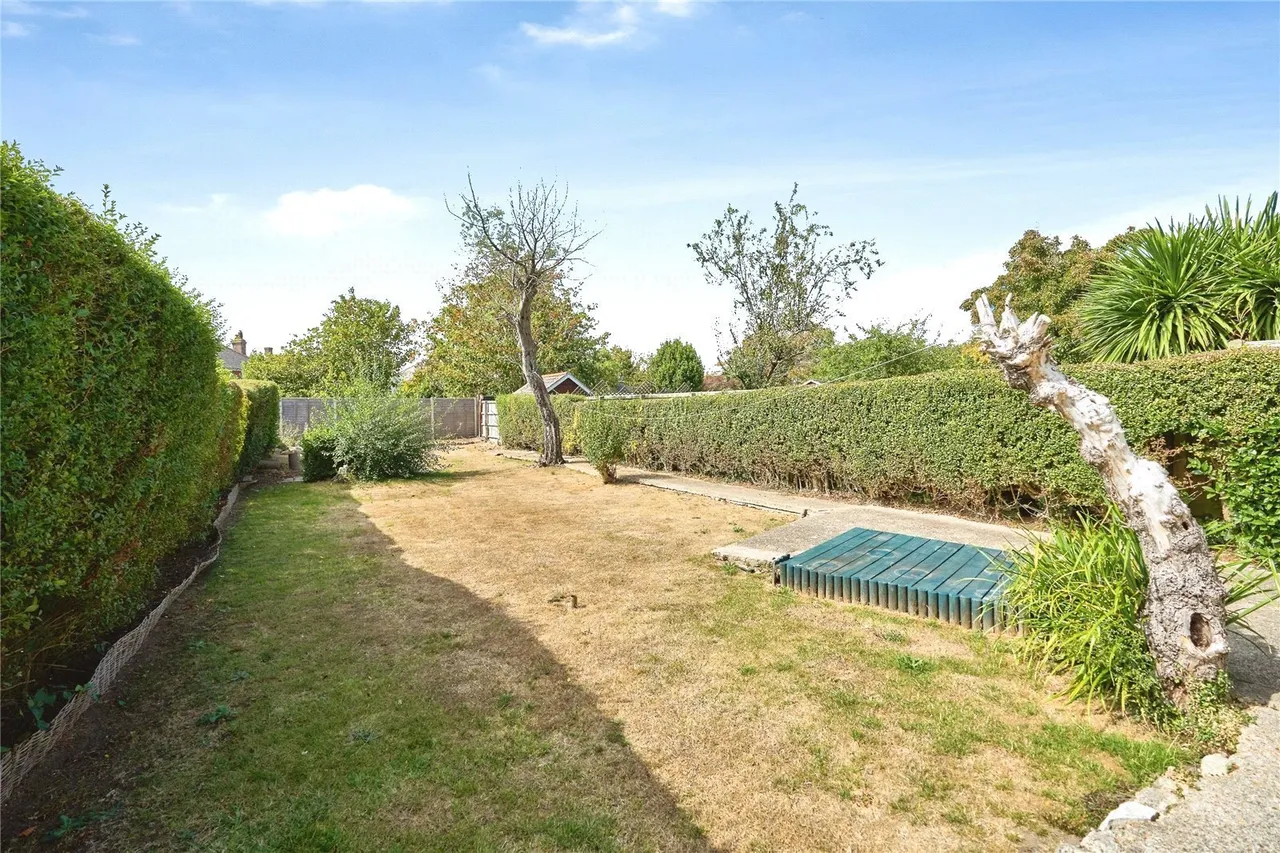 High Park Road, Ryde, PO33, photo 24