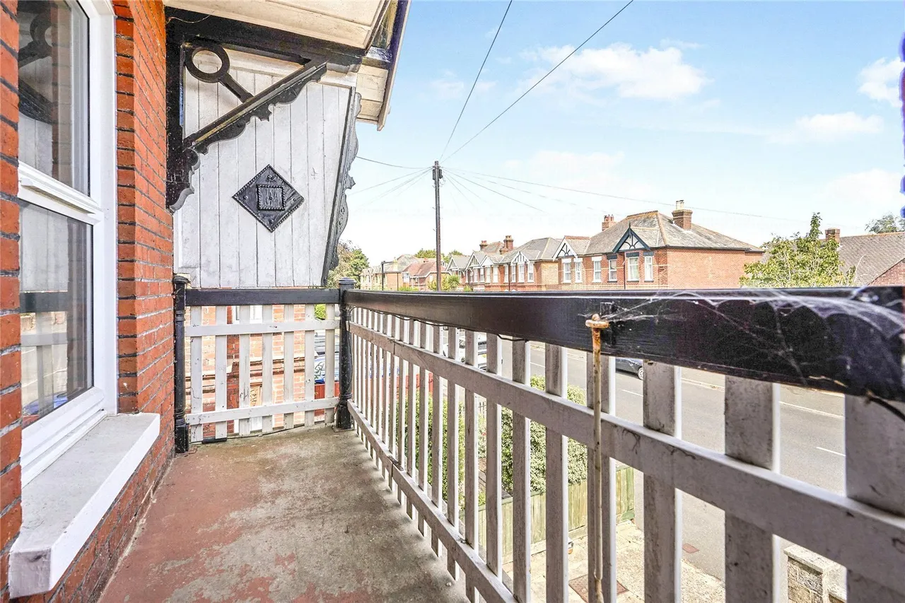 High Park Road, Ryde, PO33, photo 15