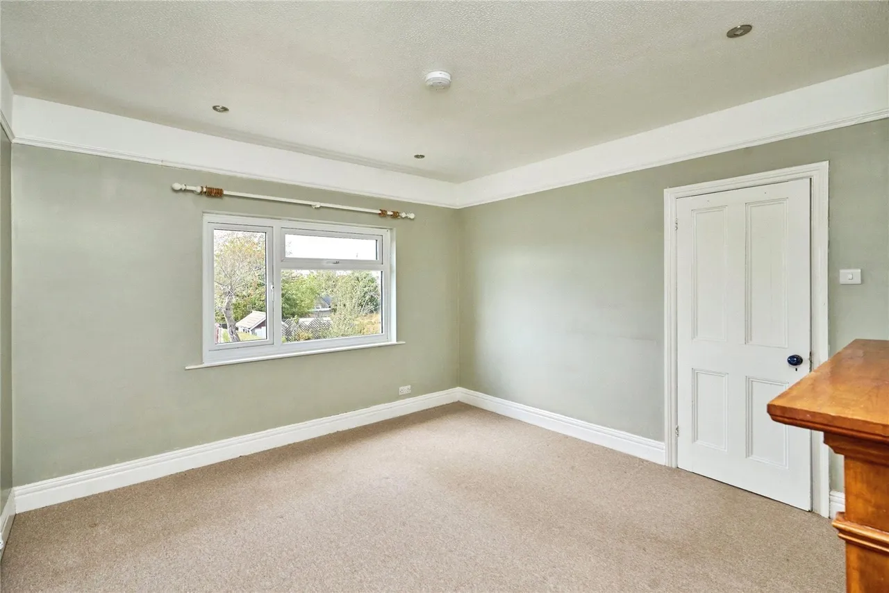 High Park Road, Ryde, PO33, photo 16