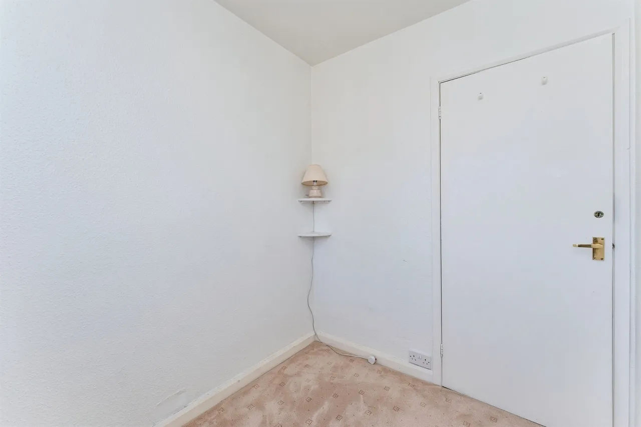 Chatsworth Drive, Chester, CH2, photo 13