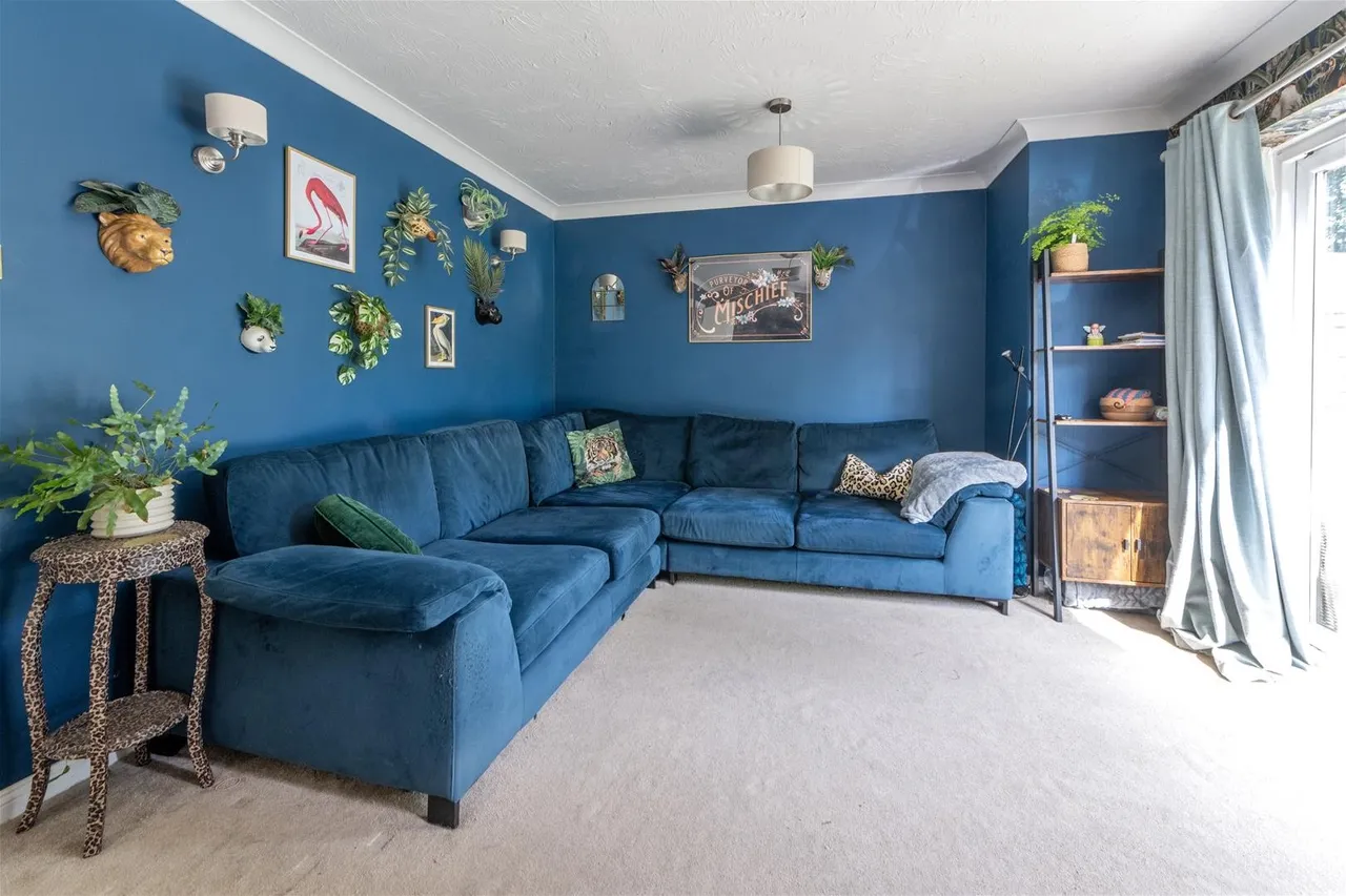 Selwood Close, Sturminster Newton DT10 1PE, photo 13