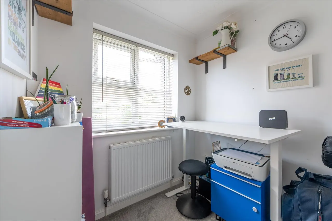 Selwood Close, Sturminster Newton DT10 1PE, photo 16