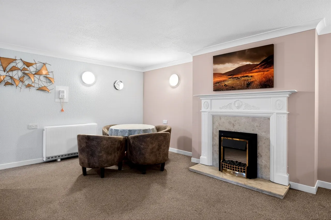 Springfield Court, Bishopbriggs, G64, photo 16