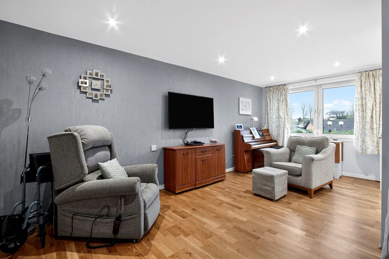 Springfield Court, Bishopbriggs, G64, photo 4