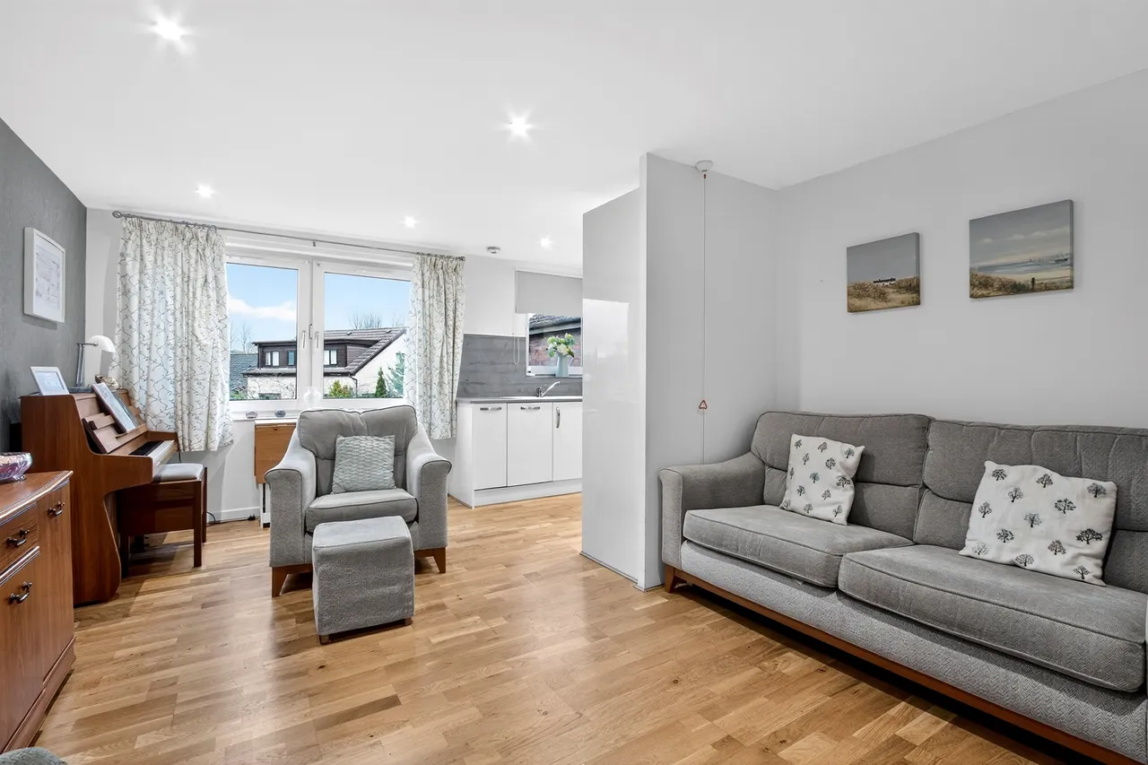 Springfield Court, Bishopbriggs, G64, photo 2