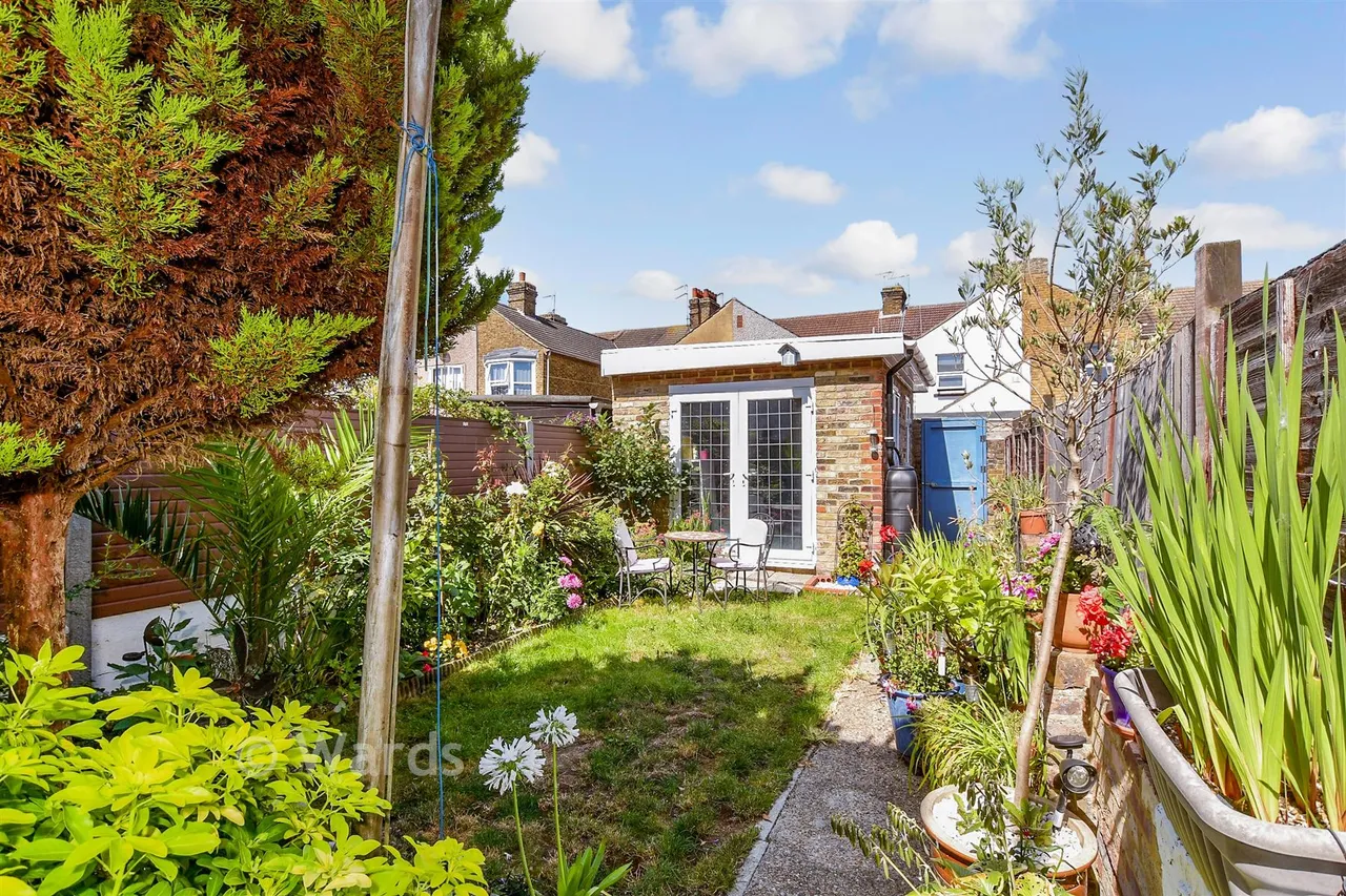 Wellesley Road, Sheerness, ME12, photo 11