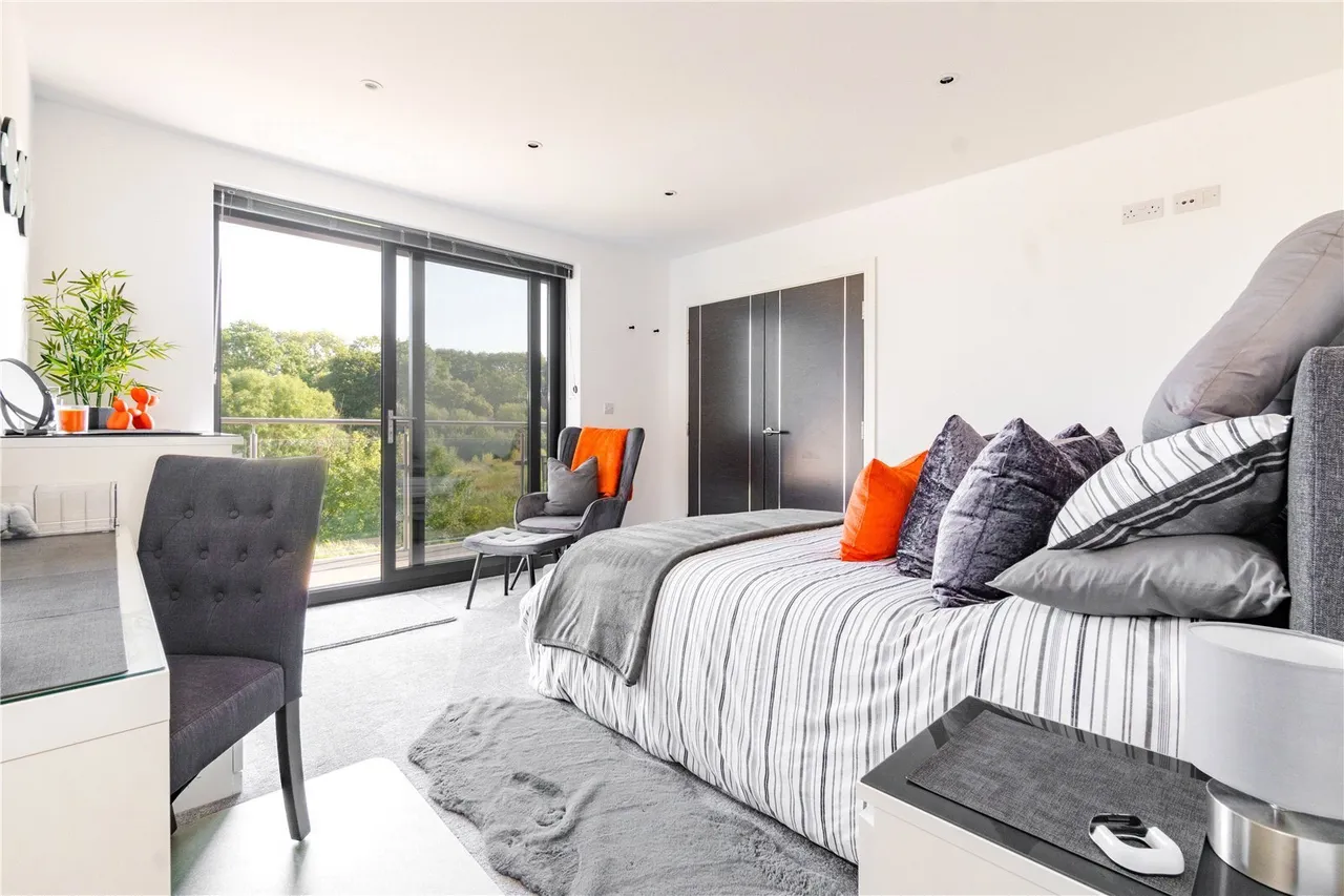 Langmead Drive, Bideford, EX39, photo 12
