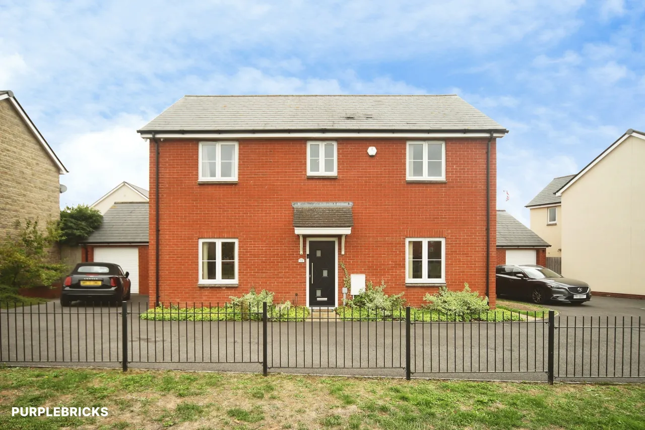 4 bed house for sale, Esperia Drive, Bridgwater, TA6