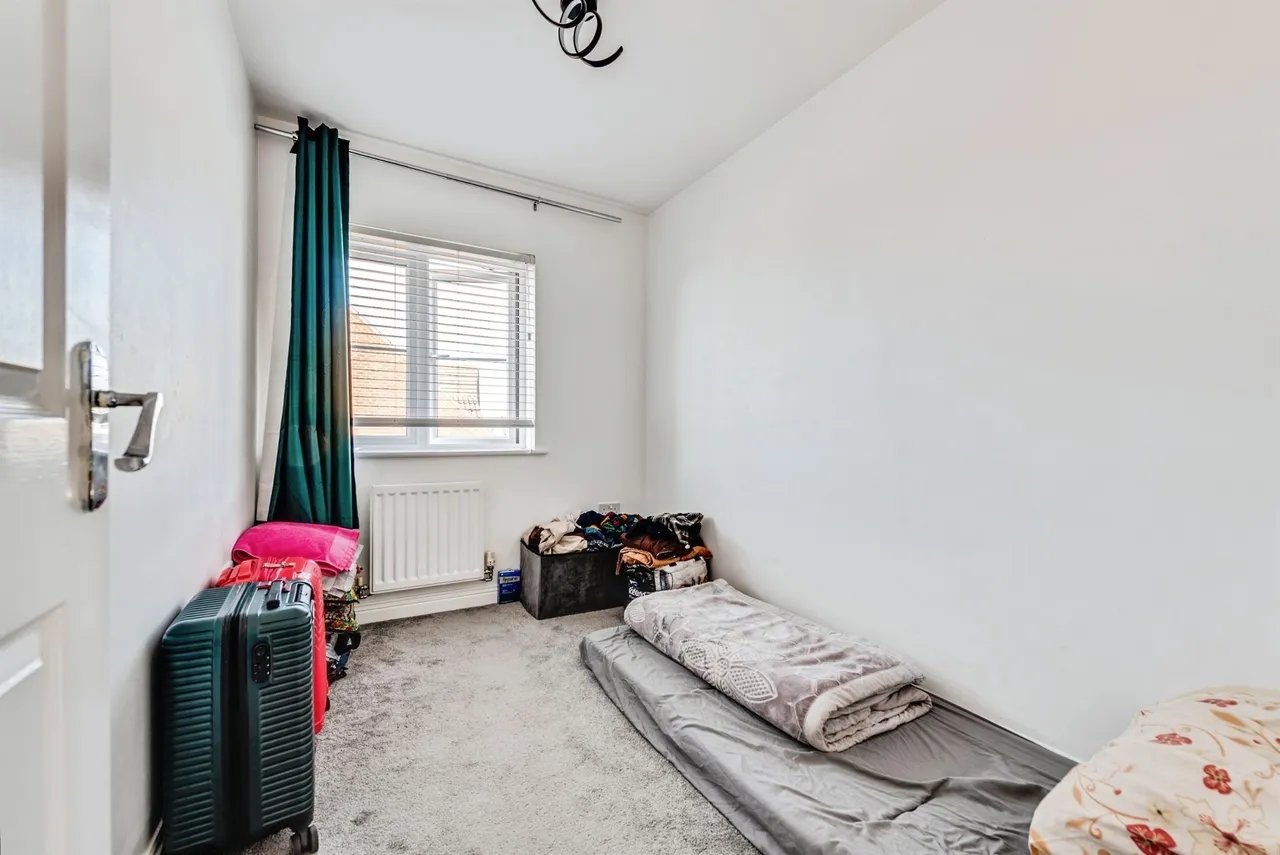 Fitkin Court, Swindon, SN25, photo 13