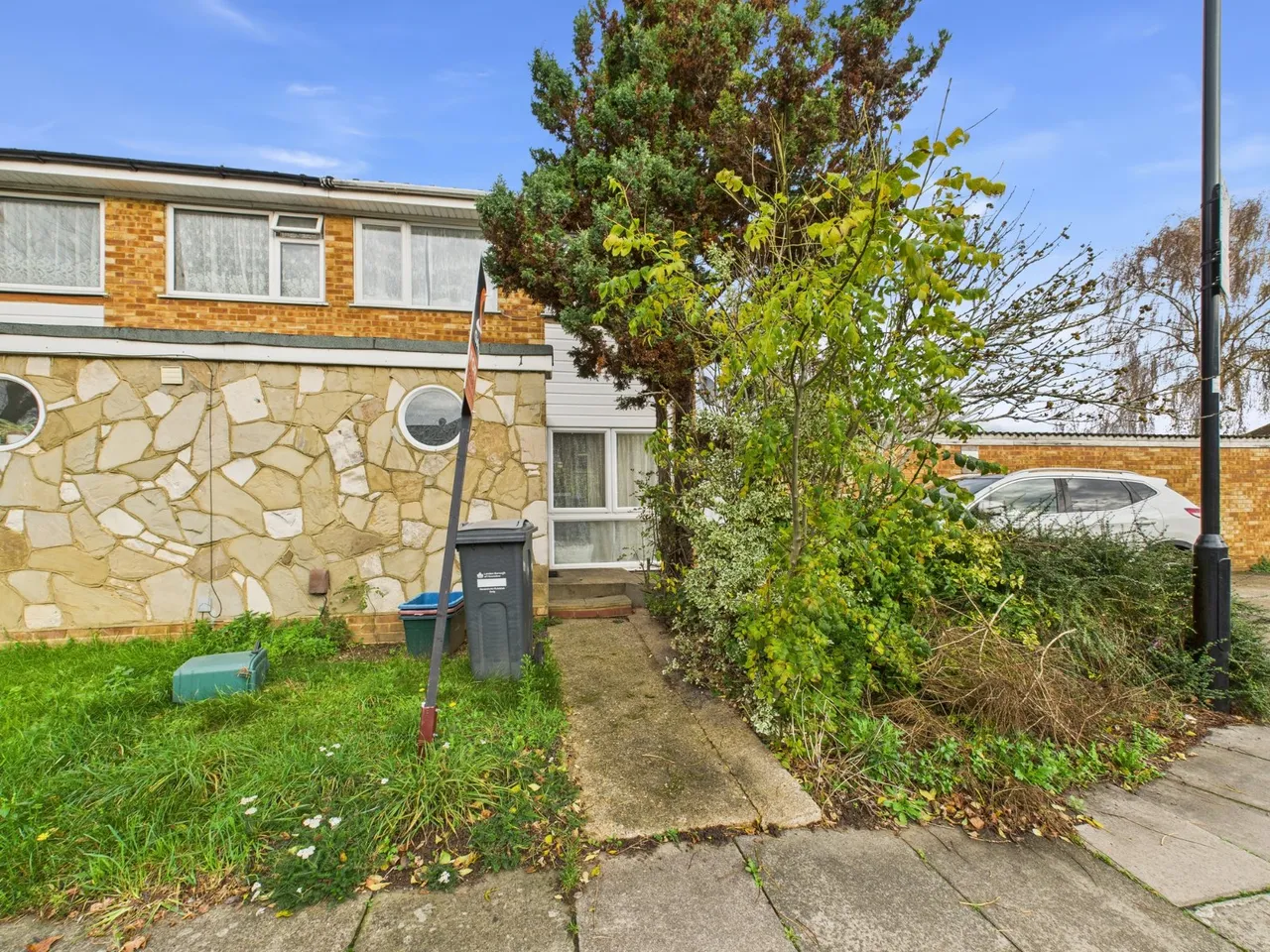 Chichester Way, Feltham, TW14, photo 10