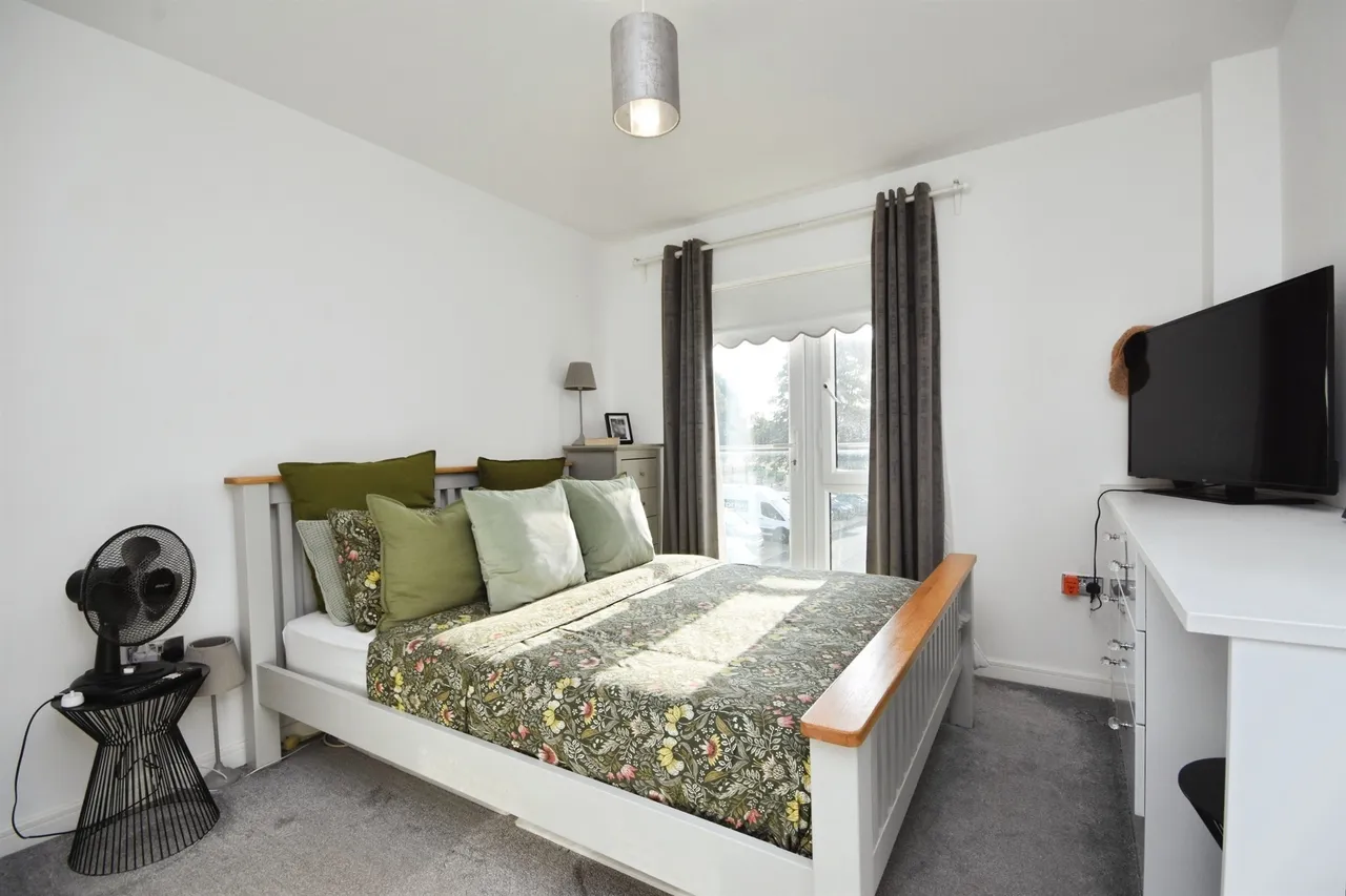Florence Close, Great Warley, CM13, photo 10